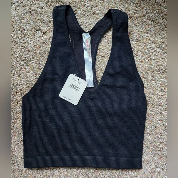 NWT Free People Movement XS Ribbed Black Free Throw Crop Bra Top Activewear - Picture 1 of 6